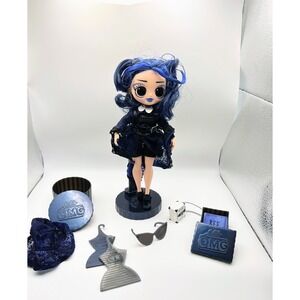 LOL Surprise OMG Moonlight BB Fashion Doll Blue Hair Goth Accessories Stand